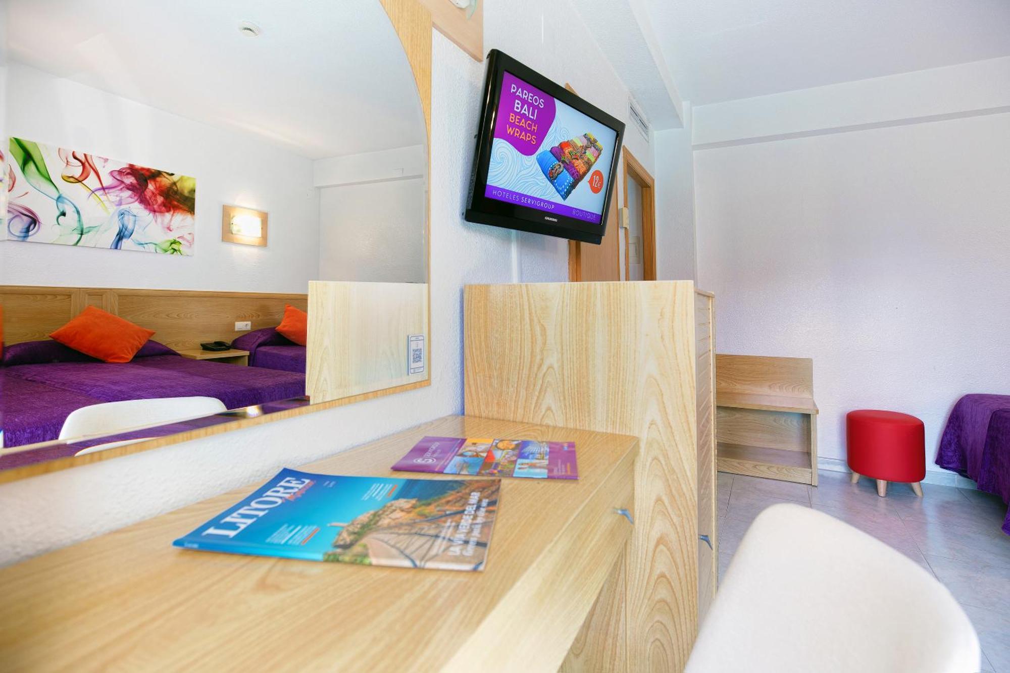 Hotel Servigroup Nereo Бенідорм Номер фото